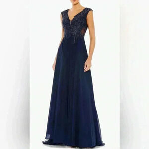 Mac Duggal Sequin Empire Waist Pleated Gown NWT Style 20274